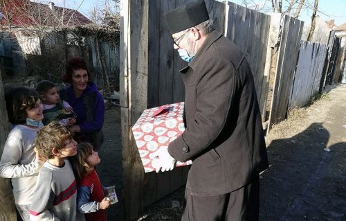 „Bucurii de Sfântul Nicolae” pentru 100 de copii din Avrig, județul Sibiu