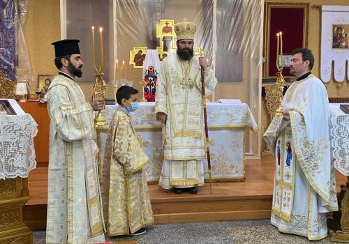 Slujiri arhierești  în diaspora ortodoxă românească