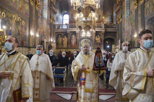 Sărbătoare la vechea Catedrală Episcopală din Oradea