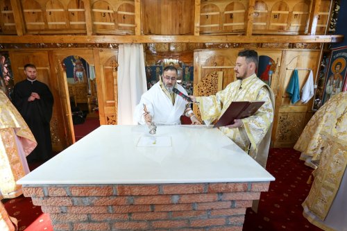 Noua biserică a parohiei buzoiene Cărpiniștea II a fost târnosită