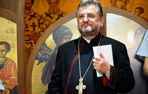 „Românii din străinătate se simt mai legați de Biserică”