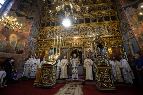 Slujire arhierească la Mănăstirea Golia din Iași