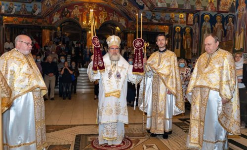 Liturghie arhierească la catedrala din Bacău