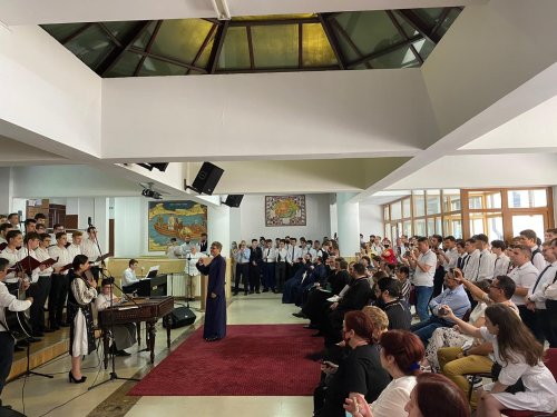 Încheierea anului școlar  la Seminarul Teologic Ortodox din București