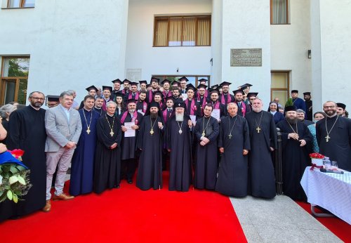 Festivitatea de absolvire la Facultatea de Teologie Ortodoxă din Cluj Napoca