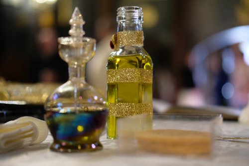 Uleiul în cultul ortodox