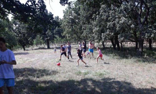 Plimbare și jocuri pentru copiii din localitatea gălățeană Suceveni