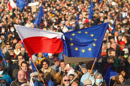 Nori polonezi deasupra Uniunii Europene