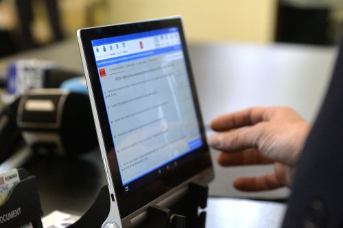 Chestionare online la recensământul din 2022 