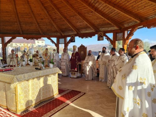 Slujire arhierească la hramul Mănăstirii Dumbrava, judeţul Alba