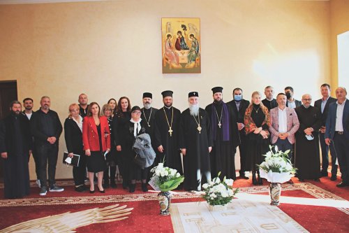 Susținerea a noi teze de doctorat la Facultatea de Teologie Ortodoxă din Craiova