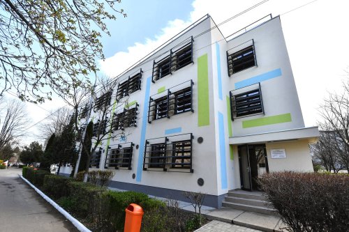 Consum de energie aproape zero  la o școală din Ploiești