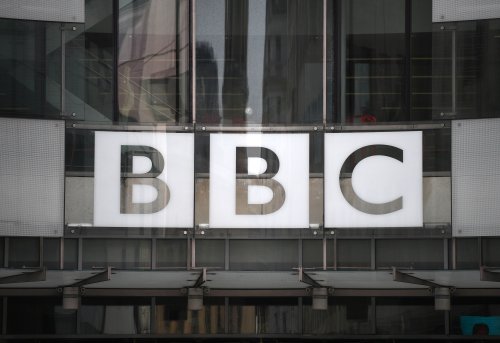 O sută de ani de BBC  în imagini și sunete