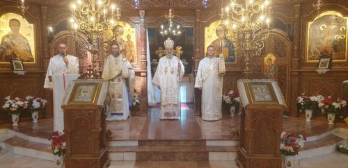 Sărbătoare la Biserica „Învierea Domnului” din Târgu‑Mureș