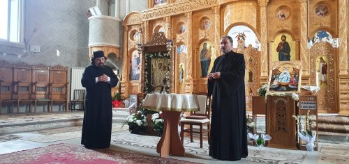 Conferințe duhovnicești la Catedrala „Nașterea Maicii Domnului” din Moinești