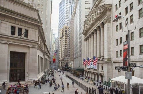 Primele tranzacții de pe Wall Street