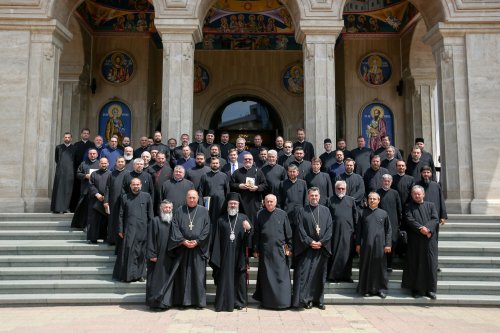 Conferințe preoțești la Buzău și premierea elevilor olimpici la Religie
