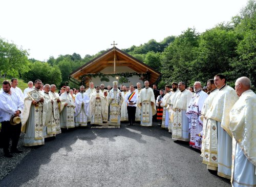 Binecuvântare în Parohia Chiuzbaia, Maramureş