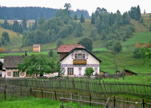 Trei sate românești într-un concurs mondial