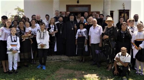 Binecuvântare peste comunitatea credincioșilor din Hălmeag, județul Brașov