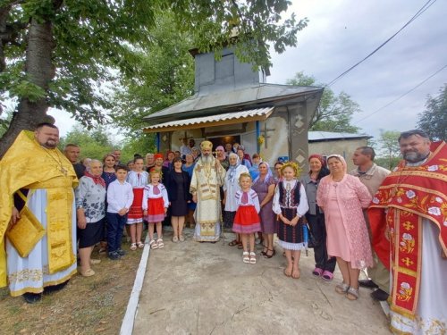 Slujbă arhierească la Lucăceni, Republica Moldova