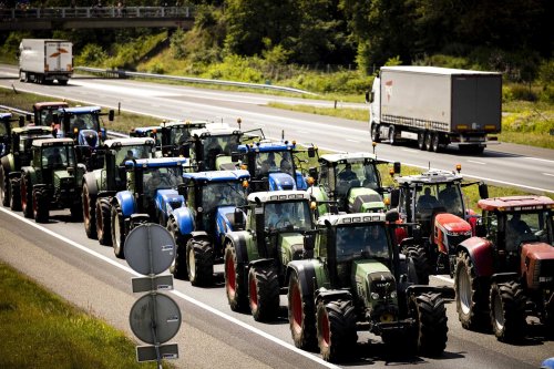Proteste ale fermierilor olandezi