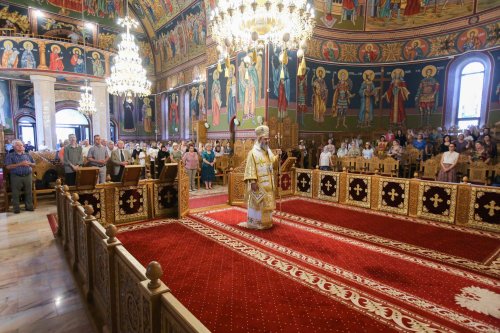 Duminica a 6-a după Rusalii la Catedrala Arhiepiscopală din Buzău