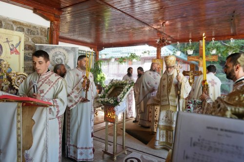 Înnoire de hram la Schitul Sfântului Pantelimon de pe Transfăgărășan