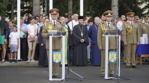 Ceremonie de absolvire la Academia Forțelor Terestre „Nicolae Bălcescu”, Sibiu