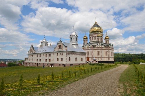 Mănăstirea din regiunea Cernăuţi, închinată Sfântului Ioan cel Nou de la Suceava