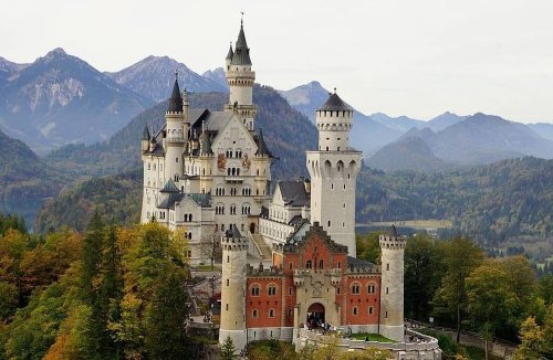 Castelul german care l-a inspirat pe Disney