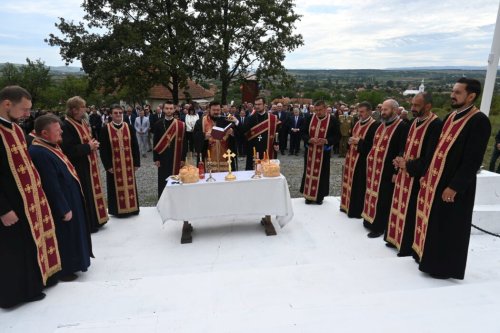 Liturghie arhierească în Parohia Ip, Sălaj
