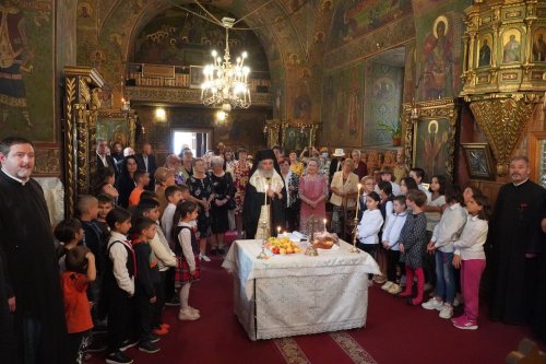 Întrunirea responsabililor de cateheza parohială din Arhiepiscopia Dunării de Jos