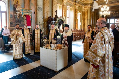 Pomenirea părintelui Nicolae Achimescu la paraclisul Facultății „Justinian Patriarhul”