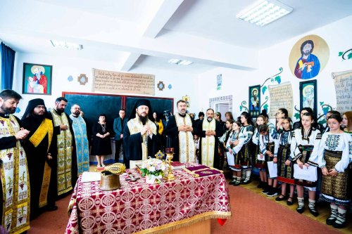 Sfințirea Centrului cultural‑catehetic școlar „Sfântul Stelian” Berchișești, în Arhiepiscopia Sucevei și Rădăuților