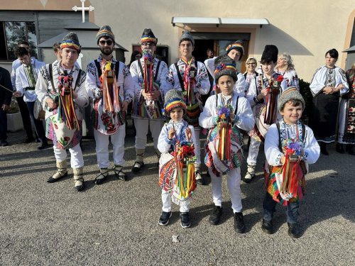 Anul Nou cu datini și obiceiuri românești în Italia 