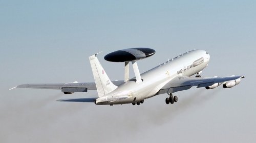 Avioane NATO la Otopeni