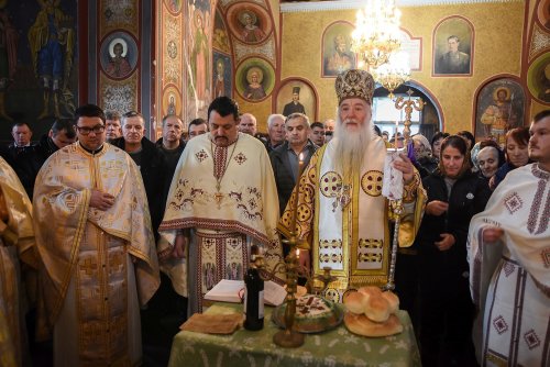 Sfântul Teodor Tiron sărbătorit într-o comunitate din Mehedinți