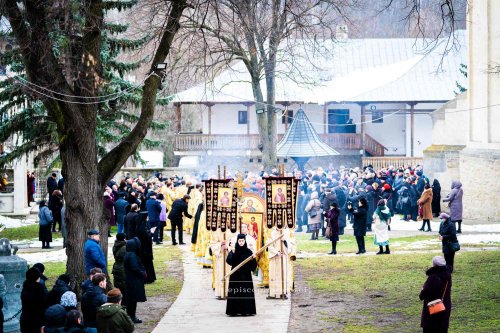 Duminica dreptei credințe și a unității Bisericii la catedrala din Suceava