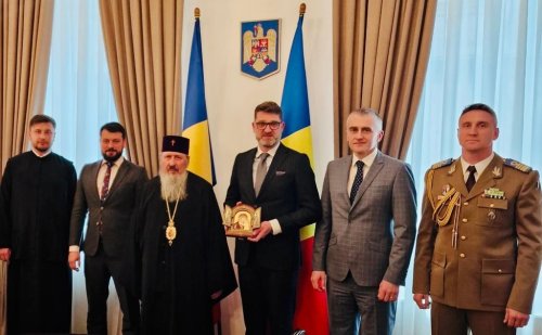 Ambasadorul român la Chișinău în vizită la Mitropolitul Basarabiei