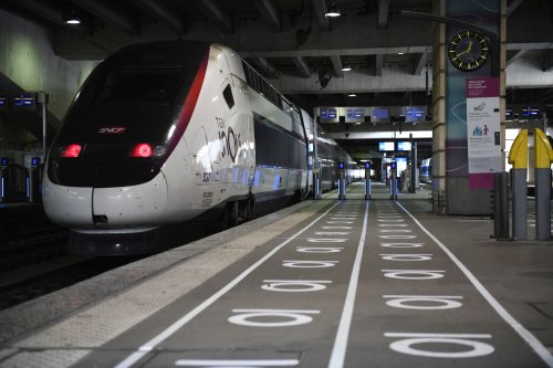 Franţa investeşte masiv în transportul feroviar
