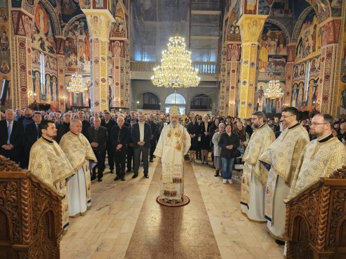 Slujiri în Arhiepiscopia Alba Iuliei, în Săptămâna luminată