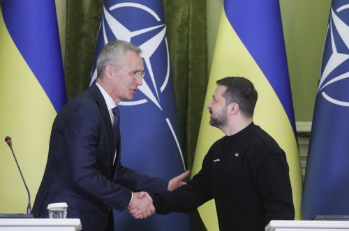 Reticență privind invitarea Ucrainei în NATO în iulie
