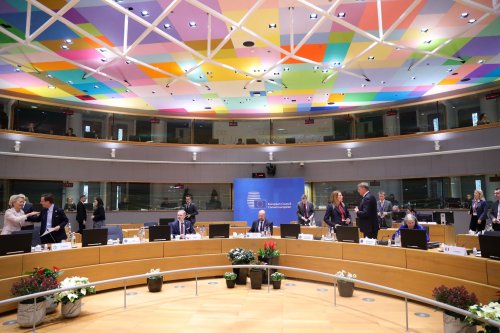 Nouă state cer reformarea procesului decizional al UE