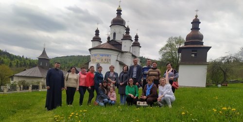 Profesori din orașul Bălți, în pelerinaj la mănăstiri din România