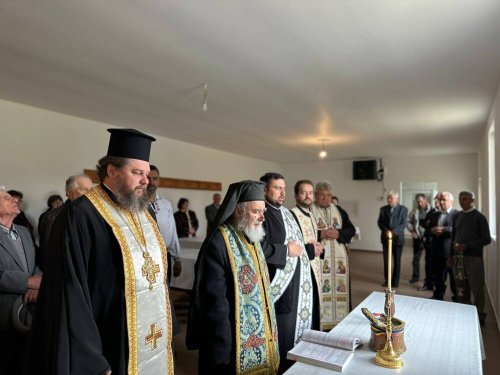 Slujire arhierească și sfințirea unei noi cantine la Arad