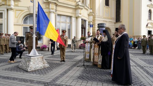 Ceremonia de arborare a Drapelului Național la Sibiu
