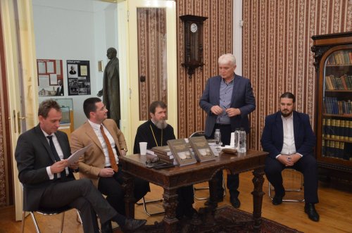 Lansare de carte în casa memorială a lui Aurel Lazăr, la Oradea