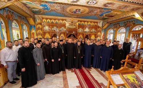 Examen de finalizare a studiilor la Facultatea de Teologie Ortodoxă din Oradea