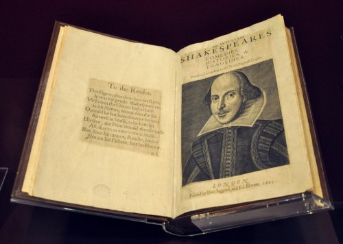 400 de ani de la publicarea primei ediții a pieselor lui Shakespeare
